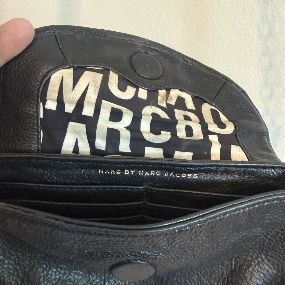 Marc by Marc Jacobs Black Pebbled Leather Handbag Purse Gold Chain Chic